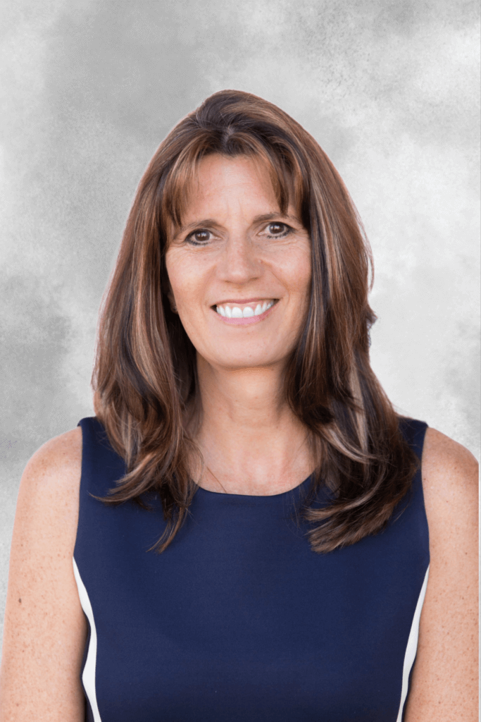 Lori McDonald, HR & Finance Manager | Deca Leadership